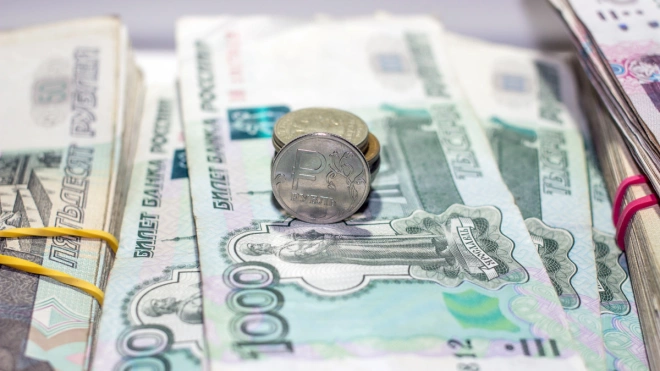 У жительницы Выборга мошенники украли более 4 млн рублей