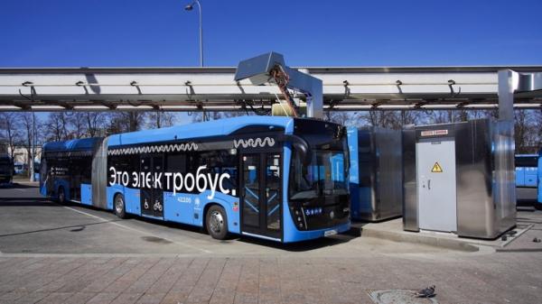 На улицы столицы выходят десятки новых электробусов