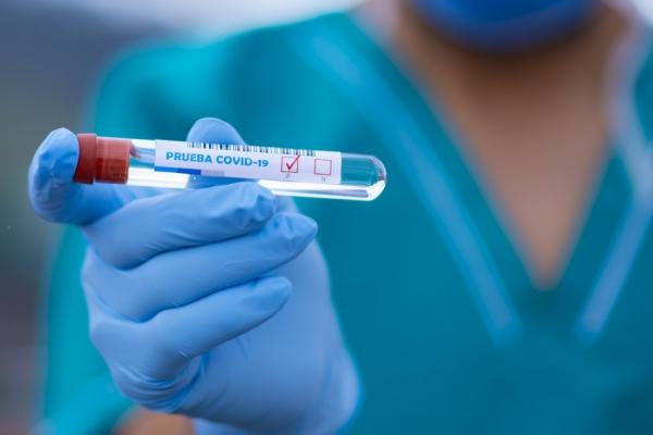  В России зарегистрированы первые случаи заражения новым штаммом коронавируса «арктур»
