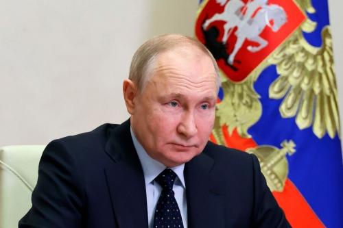 Путин: доходы в консолидированный бюджет РФ в первом квартале превысили 13 трлн рублей 
