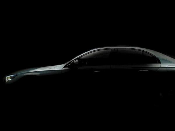Mercedes-Benz показал профиль нового Е-класса и назвал дату премьеры
