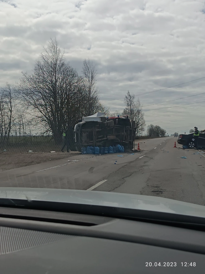 На дороге Гатчина-Куровицы в аварии с Газелью погиб 18-летний водитель BMW2