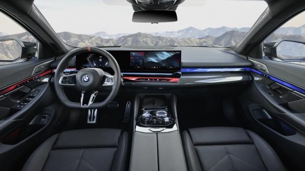 Рассекречены седан BMW 5 series нового поколения, а также его электрическая версия i5