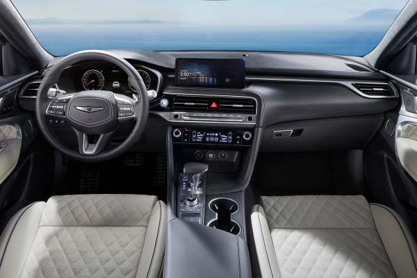 Седан и универсал Genesis G70 довели до 2023 модельного года: новый мотор и кое-что ещё