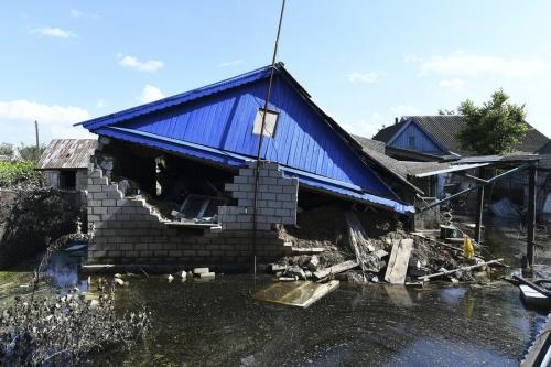 Количество пострадавших в Херсонской области после крушения ГЭС превысило 100 человек 