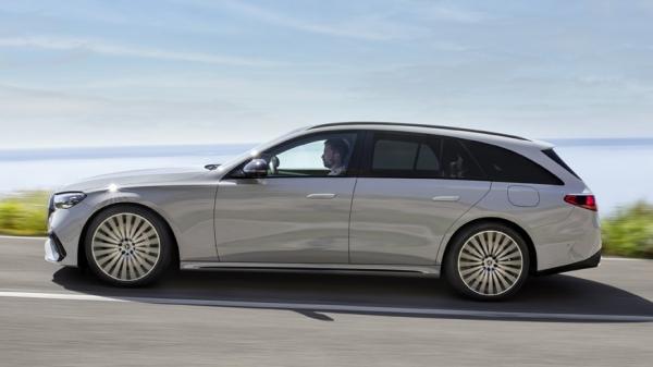 Mercedes-Benz рассекретил новый E-Class Estate: универсал стал крупнее, багажник – меньше