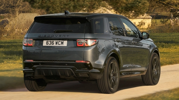 Land Rover Discovery Sport пережил второй рестайлинг: главные изменения — в салоне