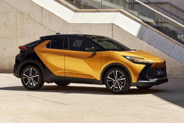 Представлен кроссовер Toyota C-HR второго поколения