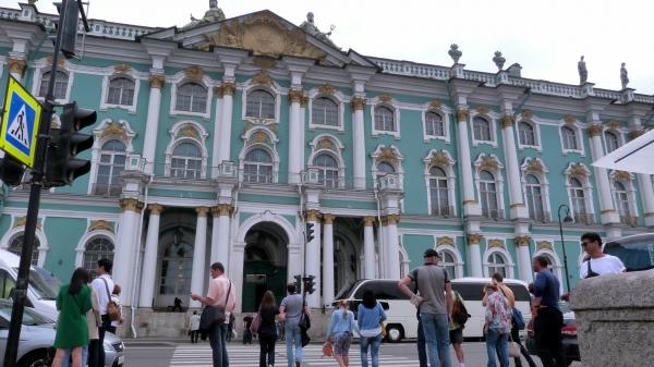Эксперты прогнозируют три пиковых периода загрузки отелей Петербурга
