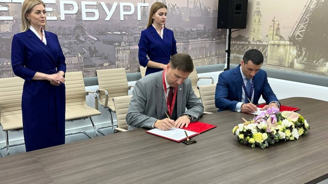 Смольный подписал с "Газпромом" соглашение по строительству комплекса  СПГ за 2,5 млрд рублей