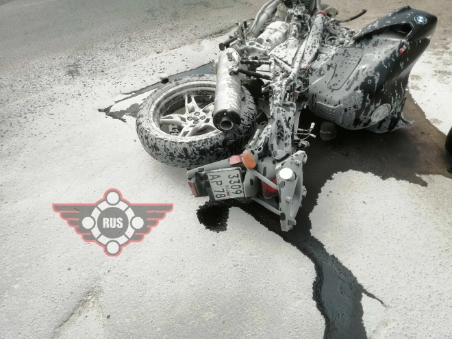 Мотоциклист погиб в аварии в Осиновой Роще