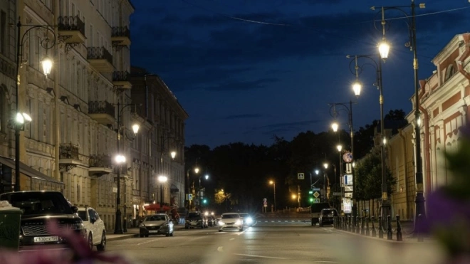 Улицу Пестеля и Преображенскую площадь освещают более 60 современных фонарей