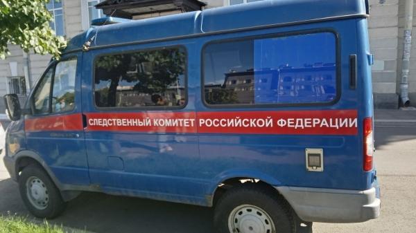 В офисах Управления по вопросам миграции Петербурга прошли обыски по уголовному делу о подложных документах