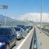 Из-за огромной пробки у Крымского моста дежурят бригады скорой