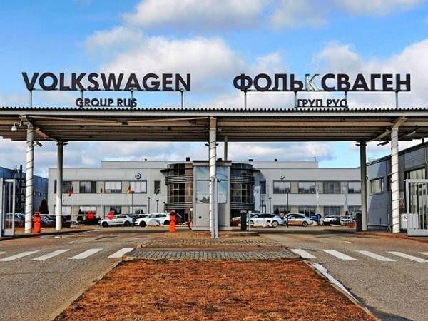 Volkswagen остается в России под новым именем
