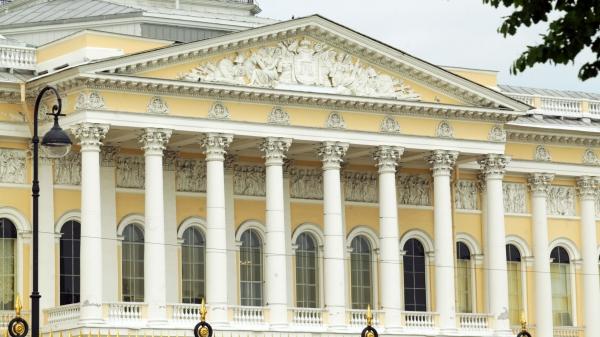 Таганрогские шедевры отреставрируют в Петербурге и вернут в родную гавань