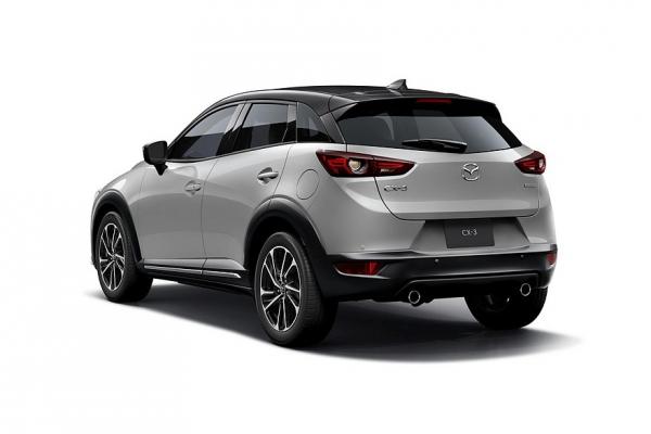 Кроссовер Mazda CX-3 нового модельного года: планшет побольше и отказ от механики