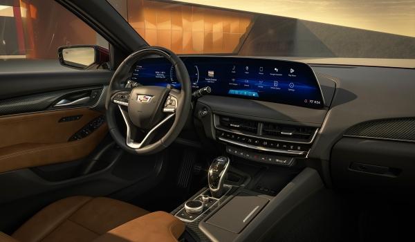 Представлен обновленный седан Cadillac CT5