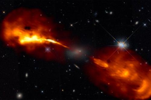 Астрономы обнаружили огромное звездное кольцо вокруг соседней галактики 