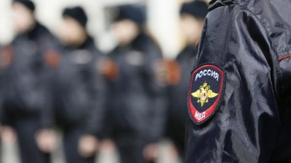 В Петербурге по делу о взятках в МРЭО проводят более 30 обысков