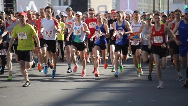 В Тосно прошел легкоатлетический забег «Кросс Нации»: мероприятие приурочили к Всероссийскому дню бега