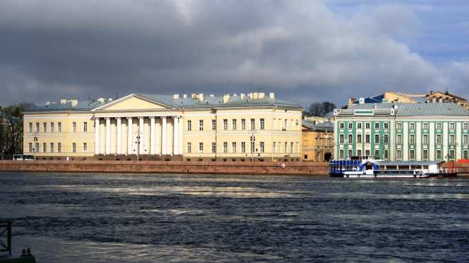 В Петербурге 12 октября возможно нагонное наводнение