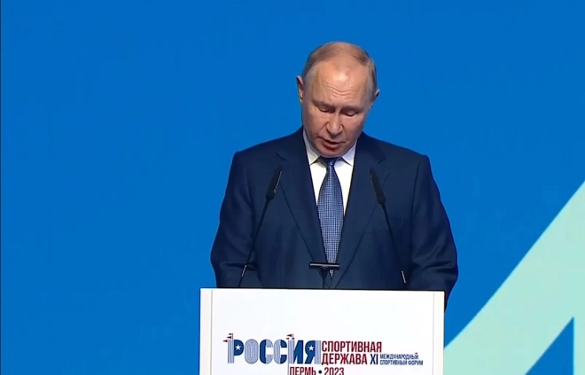 Путин заявил об открытости России к киберспорту