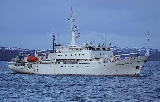 Экспедиция Северного флота и РГО открыла остров и бухту в районе Новой Земли

