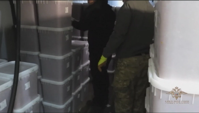 На Камчатке полицейские изъяли на двух рыбозаводах немаркированную продукцию0