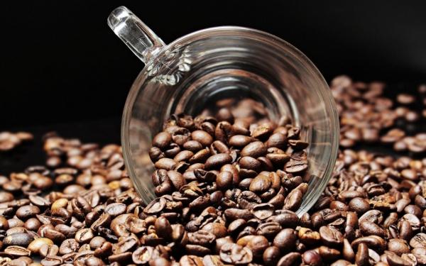 Названы признаки передозировки кофеином 