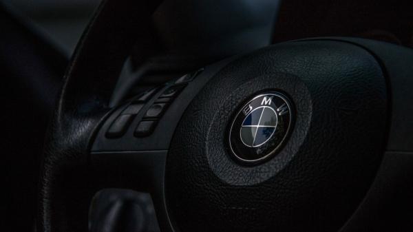 В Петербурге продажа не существующей BMW закончилась для мошенника «строгачем»