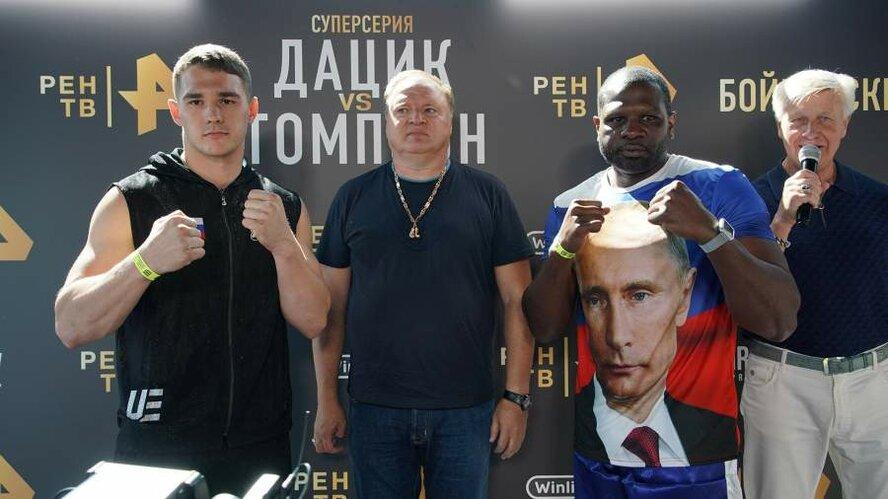 Тренер команды США по боксу вышел на бой в футболке с портретом Владимира Путина0