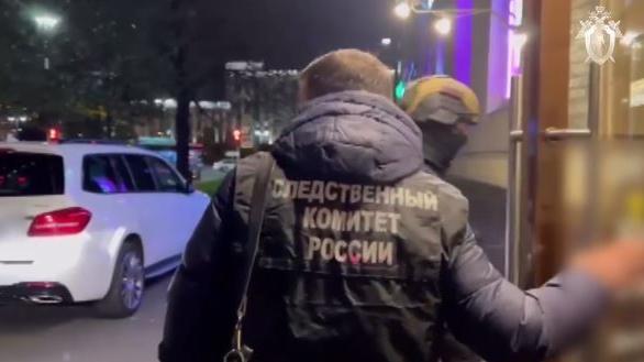 СК объявил в международный розыск главаря банды хулиганов-мигрантов, нападавшей на петербуржцев