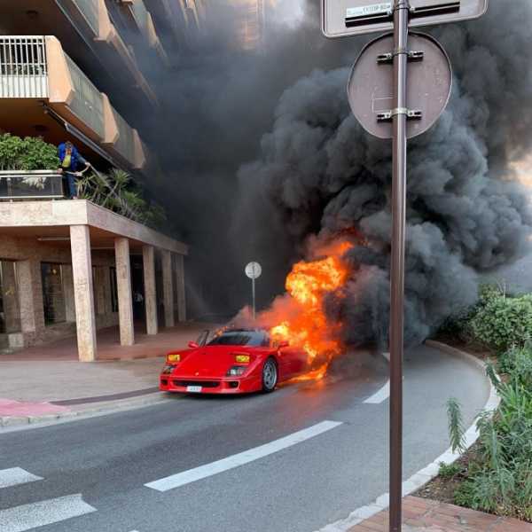 Видео: Житель Монако тушил полыхающий Ferrari с балкона1
