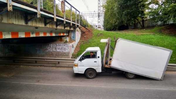 В Москве нашли копию питерского "моста глупости"